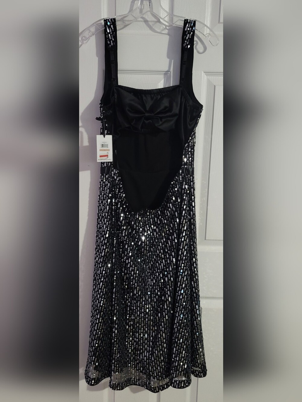 Kensie Black & Silver Dotted Sweetheart Midi Dress - Picture 6 of 8